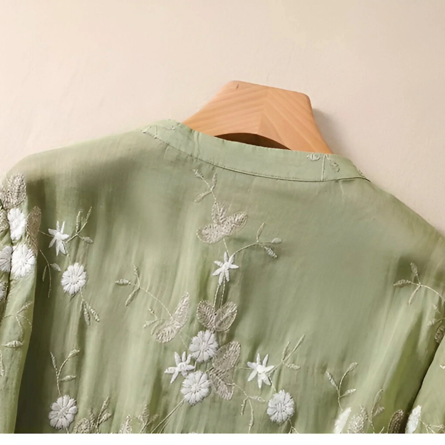 Ylarisse - Top floreale ricamato in cotone