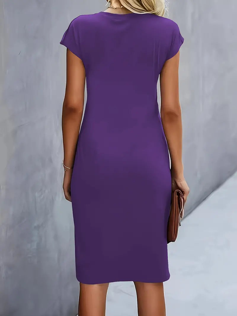 Katia – Vestido clásico ajustado de manga corta