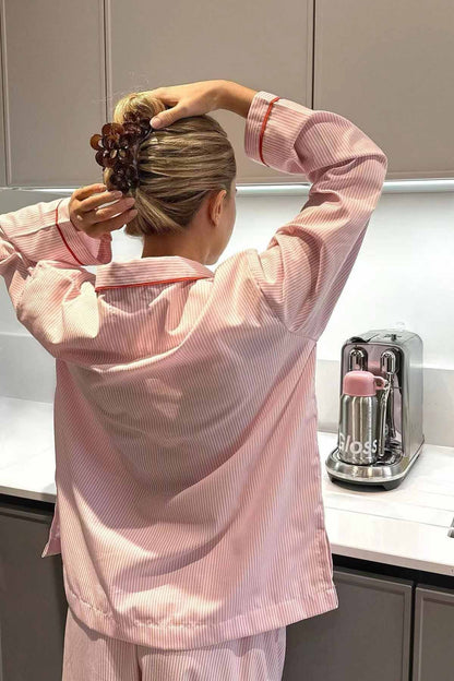 Orianna – Conjunto de pijama cómodo para mujer de dos piezas con botones en forma de corazón