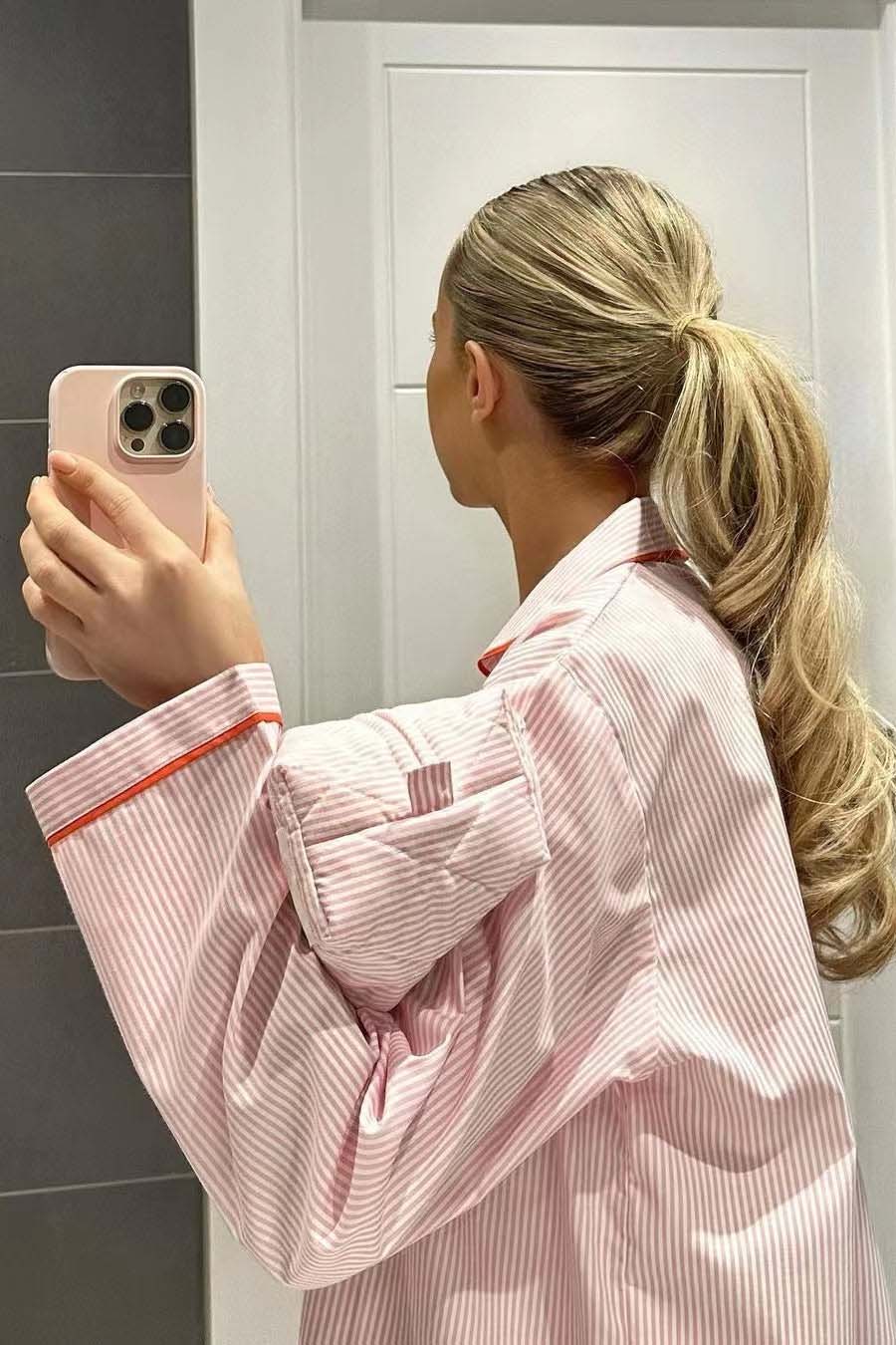 Orianna – Conjunto de pijama cómodo para mujer de dos piezas con botones en forma de corazón