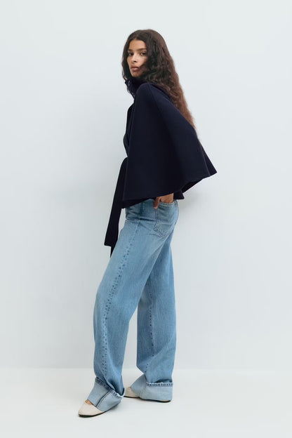 Amelia – Cape elegant cu curea