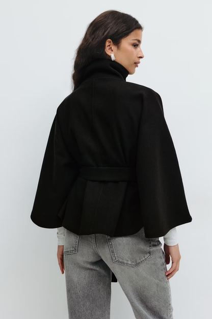 Amelia – Cape elegant cu curea