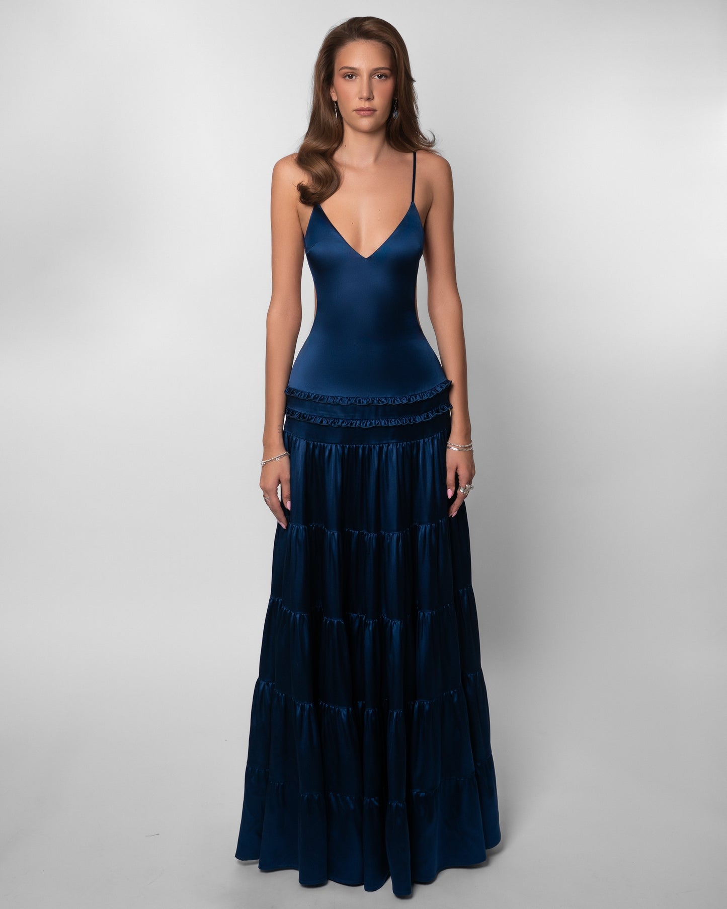Leanne - Abito lungo elegante da donna con scollo a V e ritaglio, vestibilità aderente