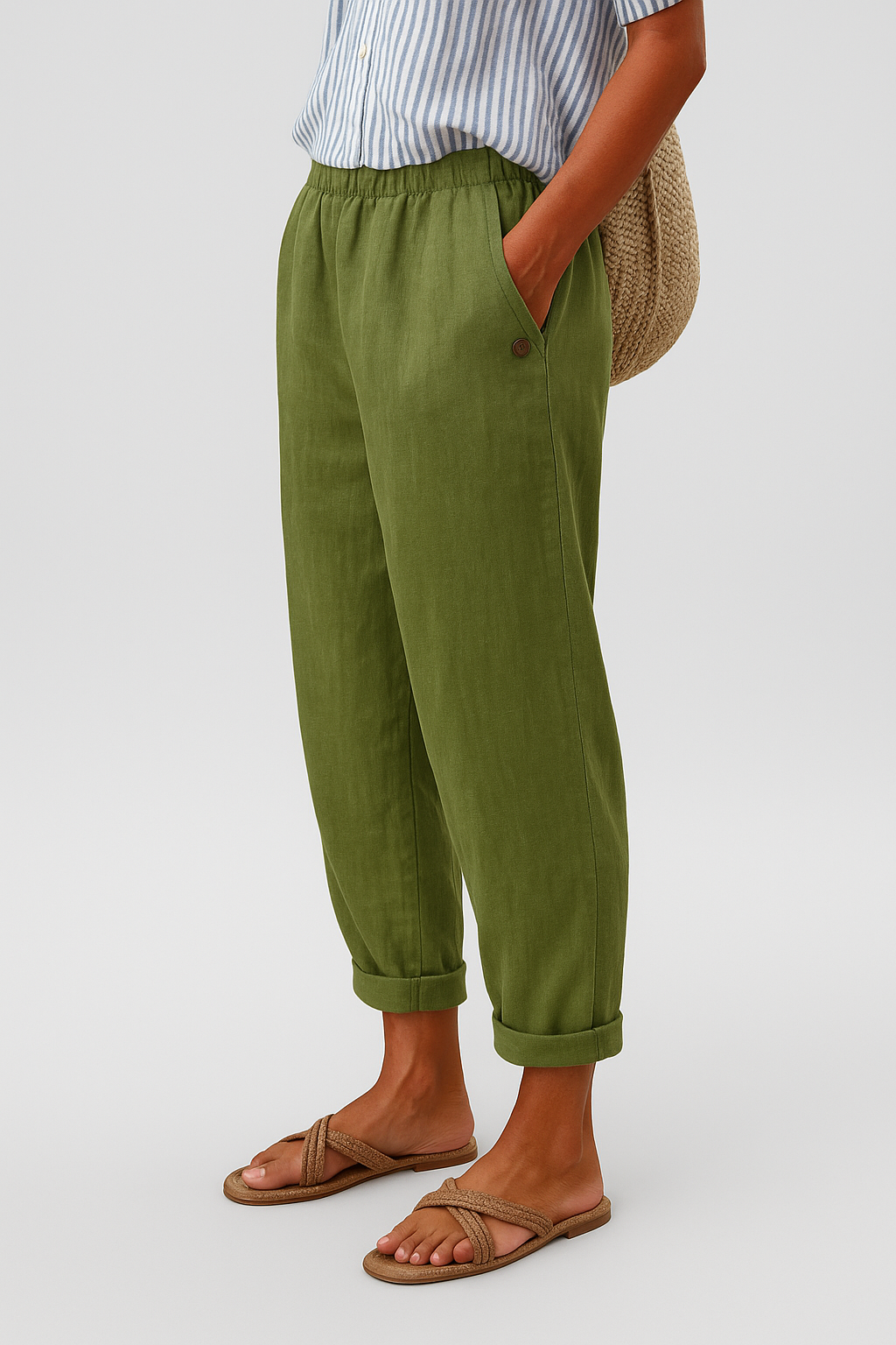 Women Linen Cropped Relaxed Pants - Image 2