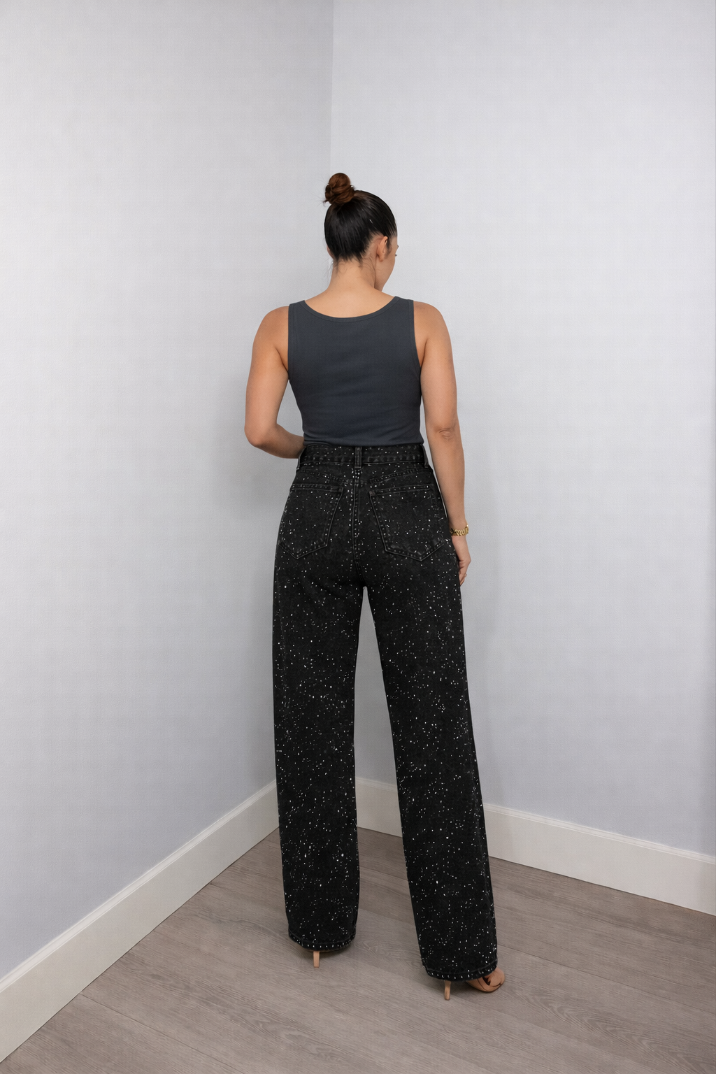 Vivian - Jean droit taille haute avec détails pailletés