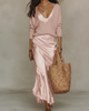 Delmiora - Ensemble robe midi en satin et pull