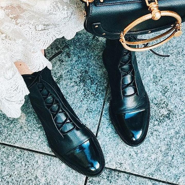 Botas de moda para mujer