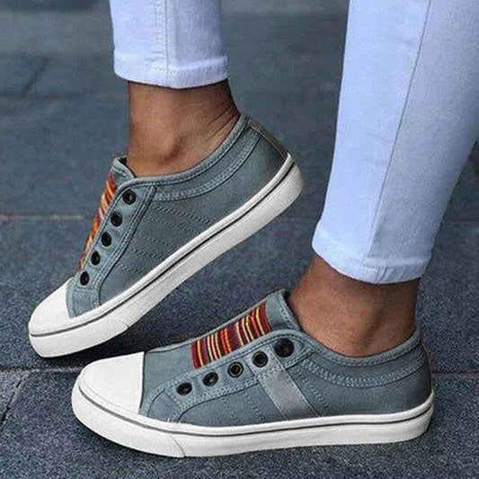 Women's Comfortable Slip-On Sneakers Canvas Casual Shoes