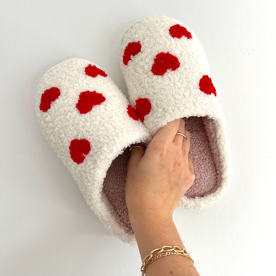 Maerla – Chaussons en peluche pour femmes en forme de cœur