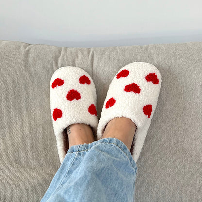 Maerla – Chaussons en peluche pour femmes en forme de cœur