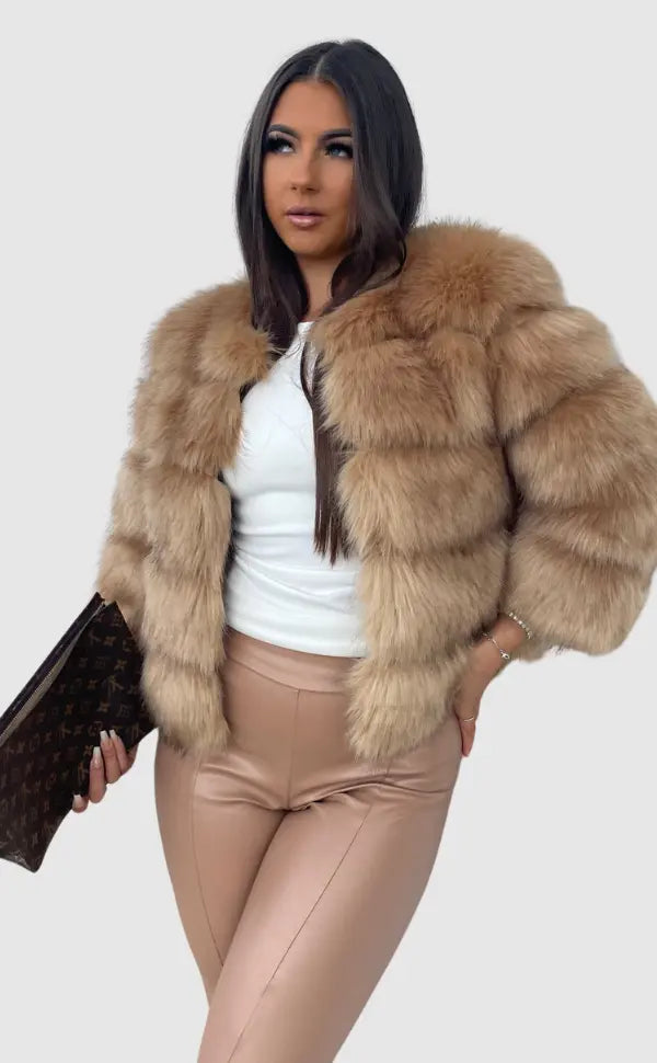 Zelya – Chaqueta de piel sintética suave