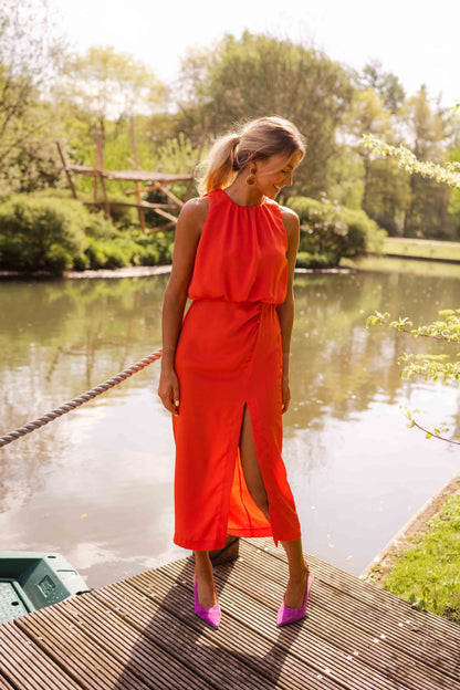 Élarine - Robe midi sans manches à col montant