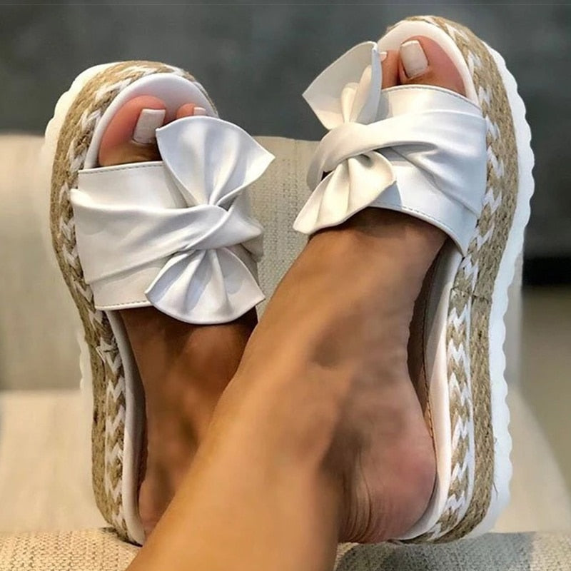 Women Flat Bow Sandals - Image 3