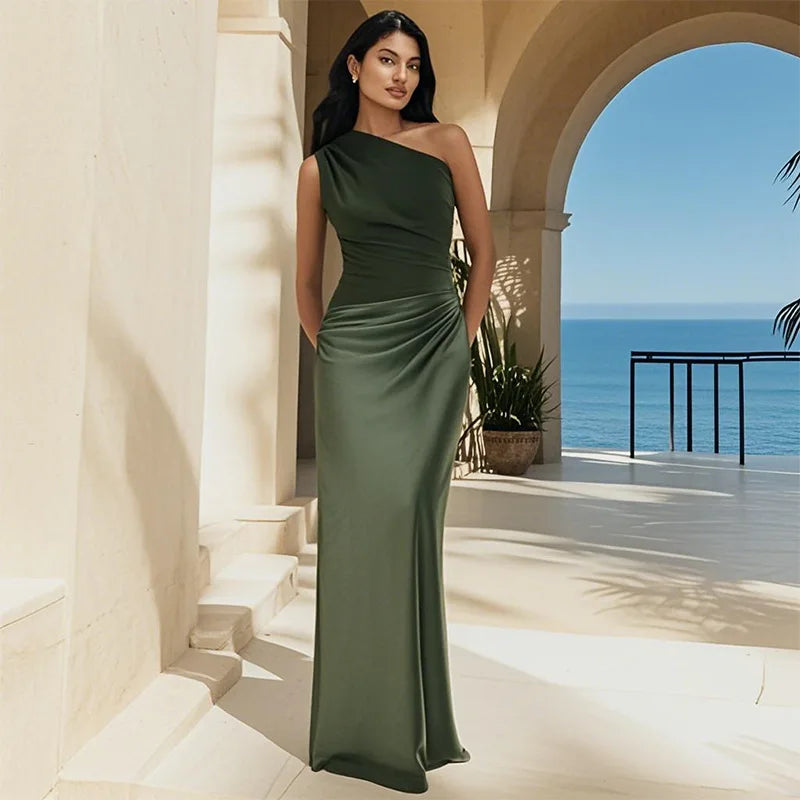 Selminda - Rochie maxi din satin cu un umăr gol