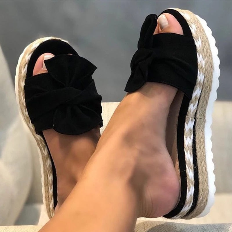 Women Flat Bow Sandals - Image 4