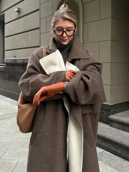 Charlotte – Women’s Long Relaxed-Fit Brown Coat