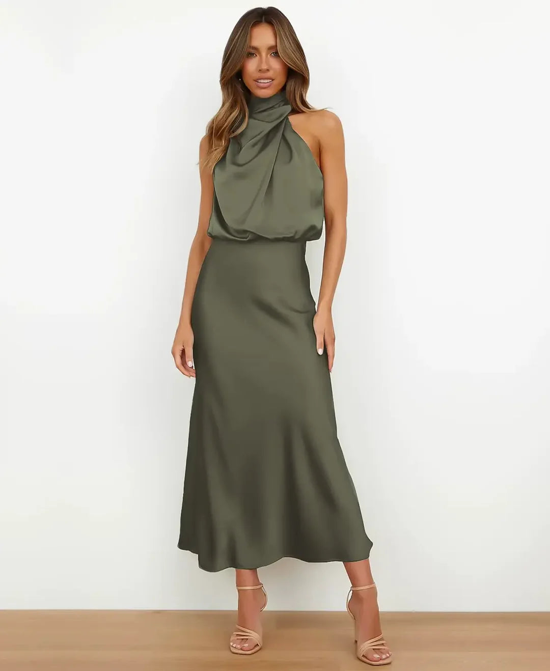 Solhena – Elegant Midi Dress