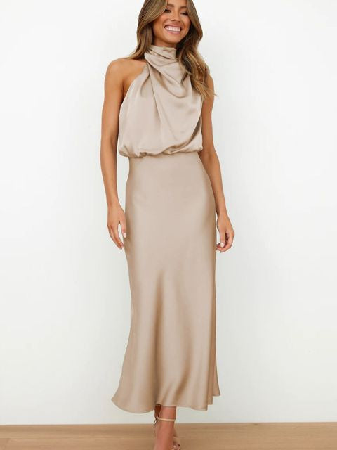 Clarisse – Elegantné midi šaty s halter výstrihom