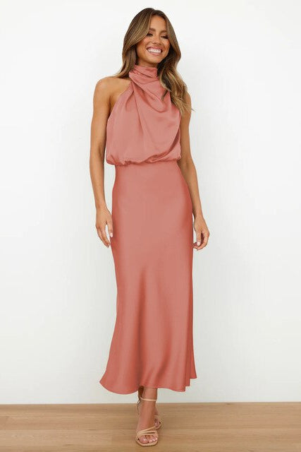 Clarisse – Elegantné midi šaty s halter výstrihom