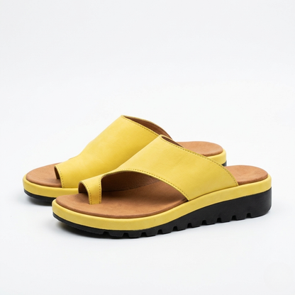 Orlienne - Sandalias tipo chancla con cuña cómoda