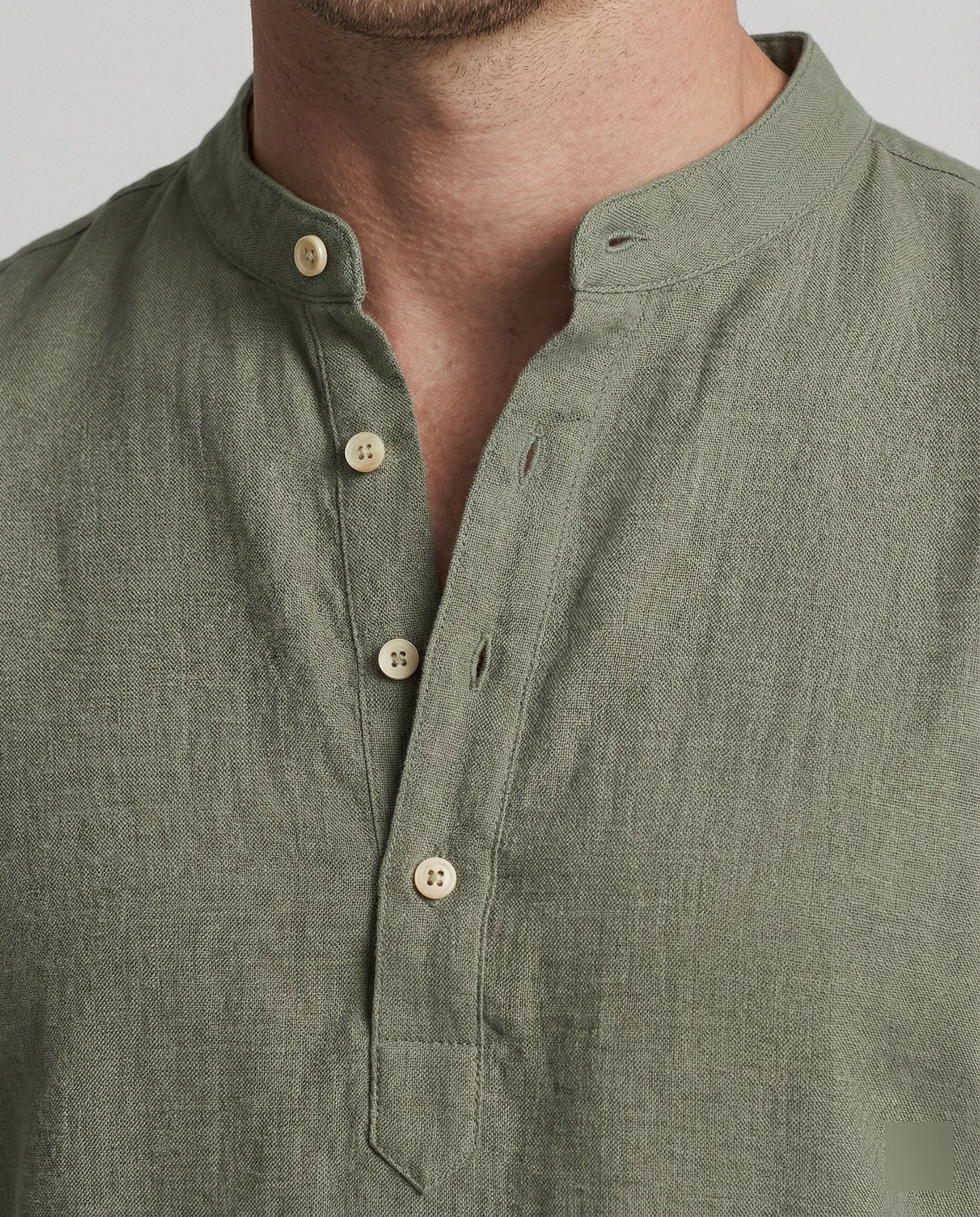 Men's Linen Short Sleeve Mandarin Collar Shirt - Image 2
