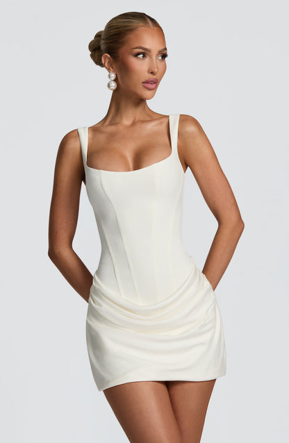 Ivona – Rochie Mini Elegantă în Culoarea Fildeșului