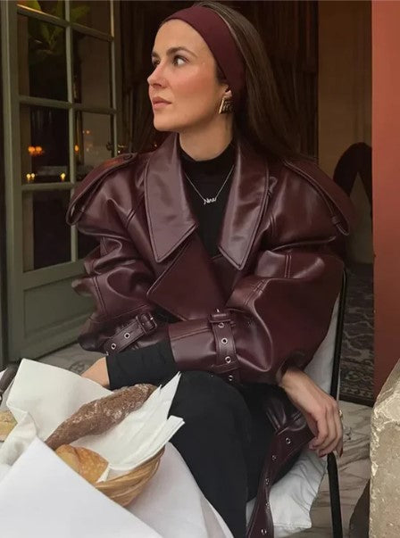 Liorene - Lesklá krátka bunda s opaskom na zaväzovanie