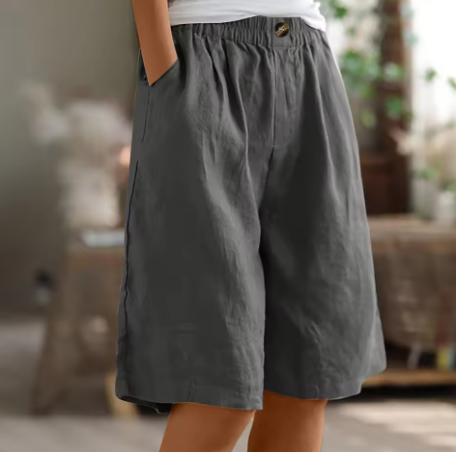 Women's Elastic Waist Knee Length Shorts Relaxed Fit Pockets - Image 3