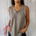 Louisa – Canotta Donna Smanicata con Scollo a V e Bordi Sfilacciati
