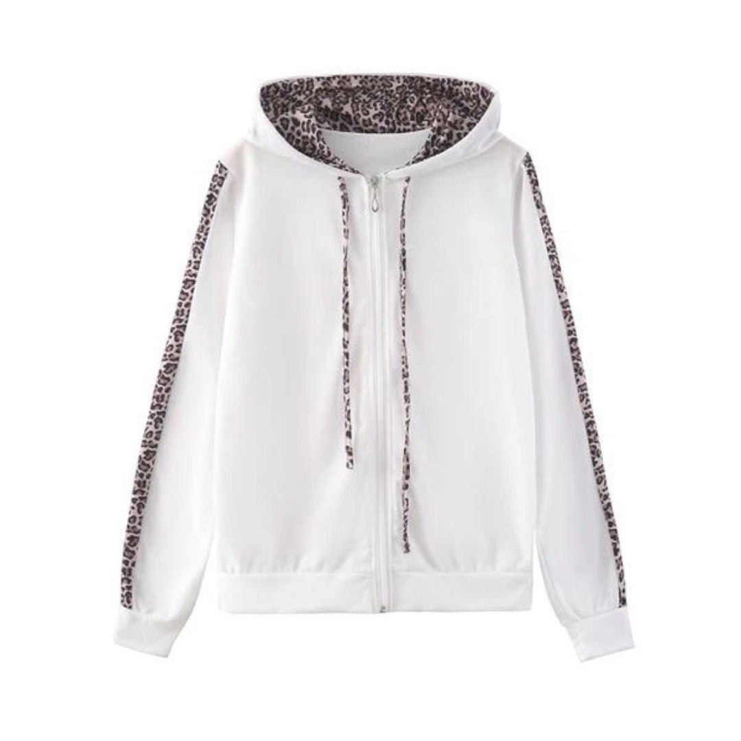 Zarevia – Women’s Leopard Print Tracksuit Set