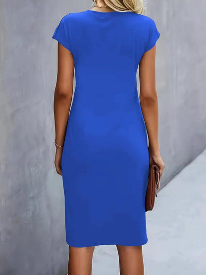 Katia – Vestido clásico ajustado de manga corta