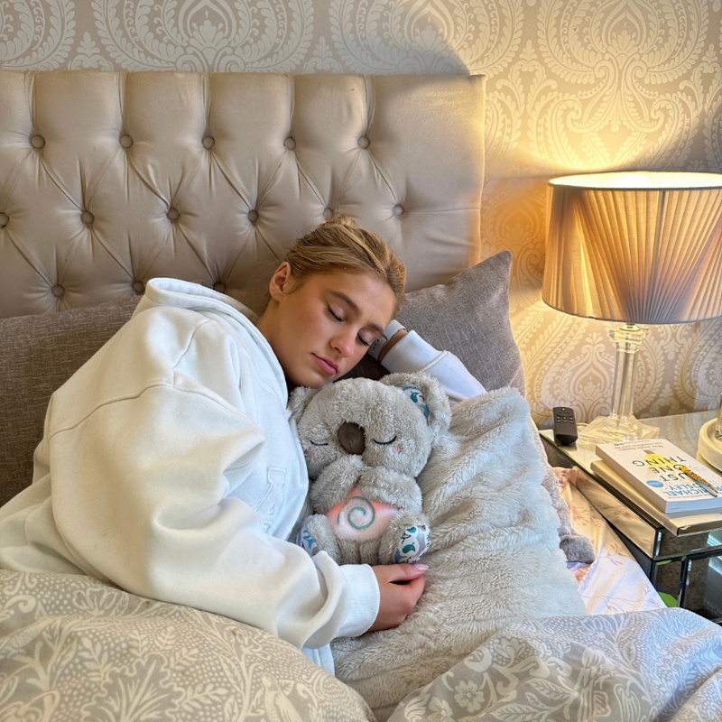 CalmiBear – Îmbrățișare liniștitoare pentru confort și relaxare