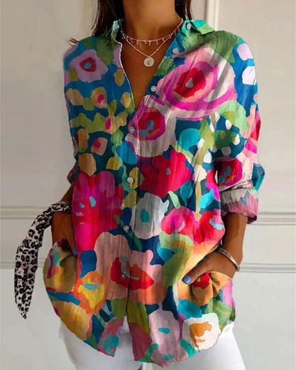 Virela - Damebluse med langærmet allover-print
