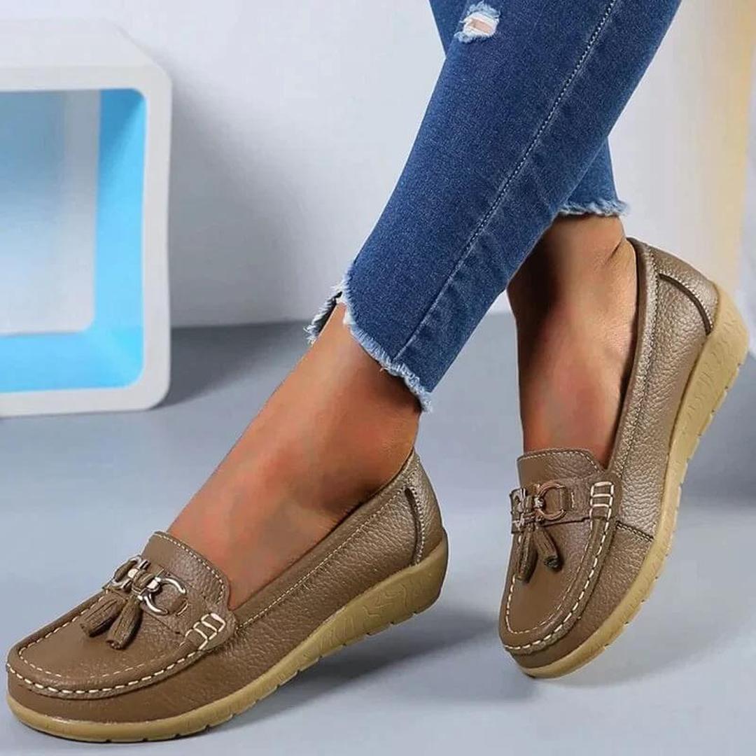 Marlyn – Mocassins pour femmes avec ornement décoratif