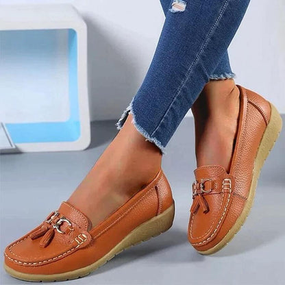 Marlyn – Mocassins pour femmes avec ornement décoratif
