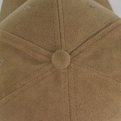 Caelis - Cappellino da baseball regolabile in finta pelle scamosciata