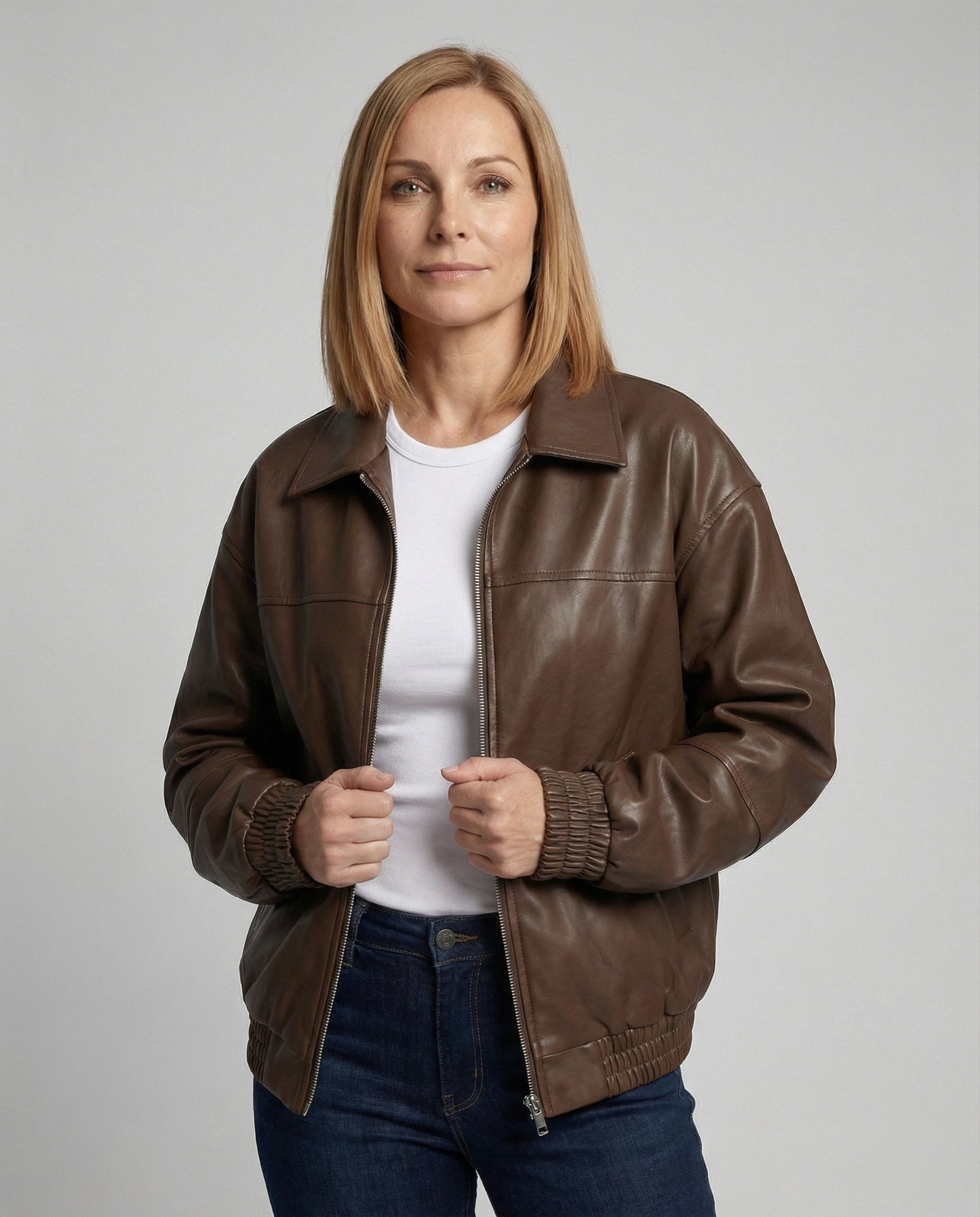Serenna - Chaqueta casual de cuero para mujer con tachuelas